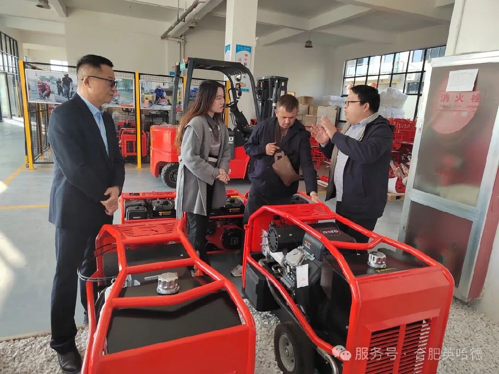 Mr. Rome of Russia visits NewaLux to discuss new possibilities for cooperation of handheld hydraulic tools